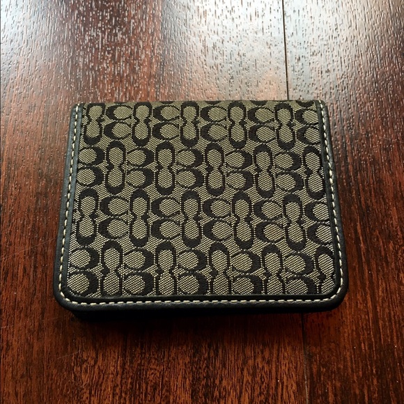 Coach Handbags - Coach Credit Card Wallet