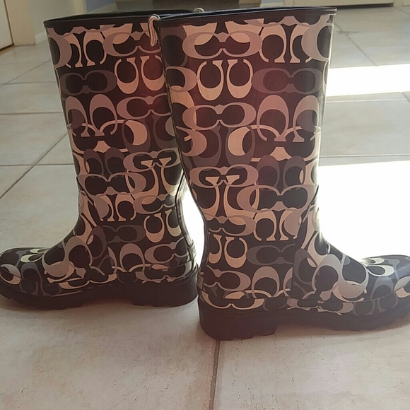 SOLD - Picture 4 of 4