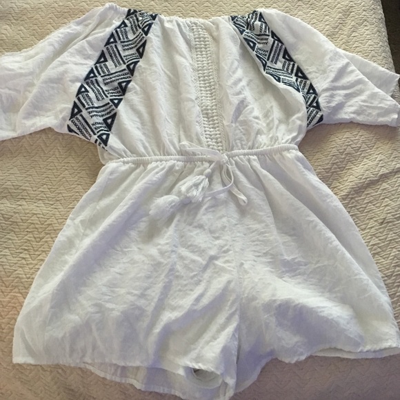 Short sleeve romper