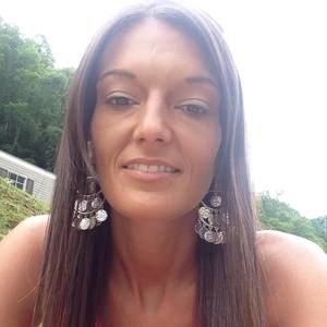 Meet your Posher, Leeann