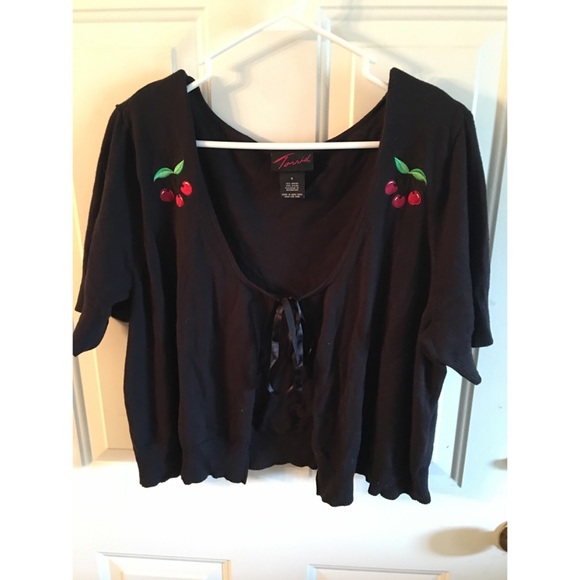 Torrid Cherry Detailed Short Sleeved Cardigan