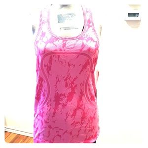 Lululemon swiftly racerback