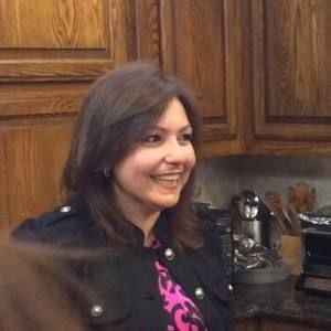 Meet your Posher, Nevine