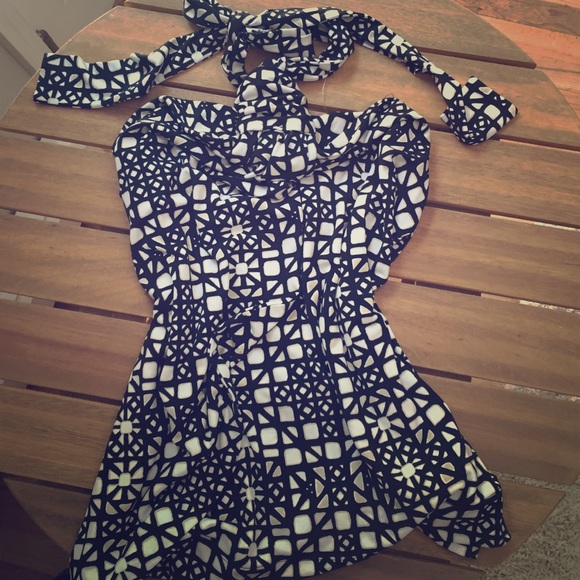 Black and white stretchy halter top