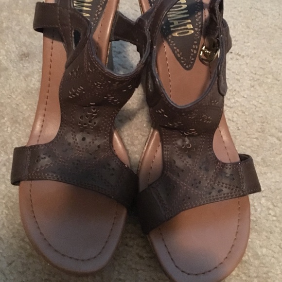 Shoes - Picture 3 of 3
