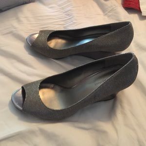 Bandolino Silver 2.5" Wedge