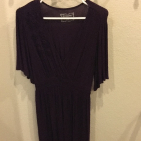 Plum Knee length maternity dress. Size Medium