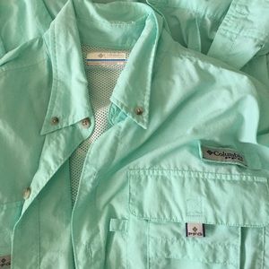 Columbia fishing shirt long sleeved M medium