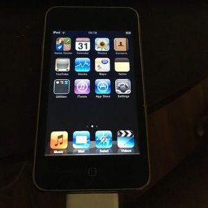 iPod 8GB