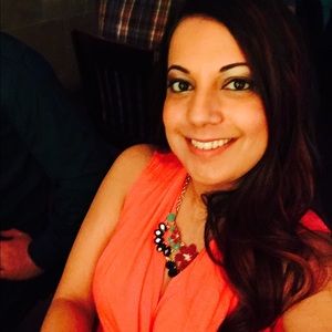 Meet your Posher, Maliha