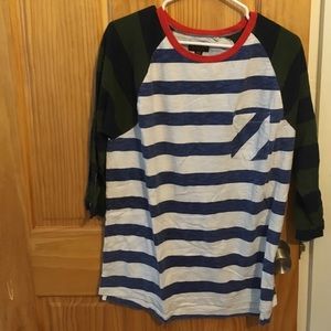 L Urban Outfitters 3/4 sleeve shirt