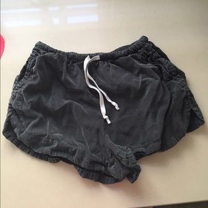 Brandy Melville shorts