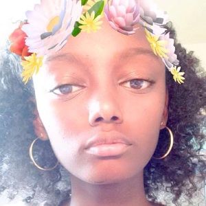 Meet your Posher, Lidia