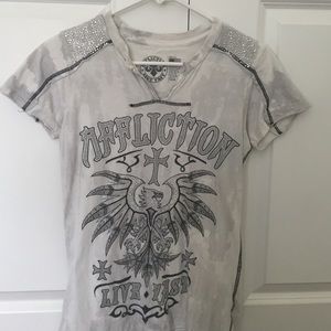 Cute affliction top