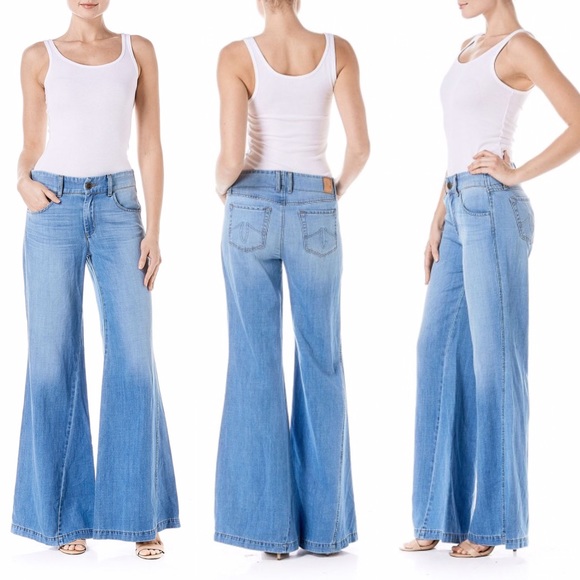 ✨ final price✨Super wide/flare boho jeans