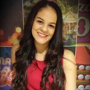 Meet your Posher, Kayla