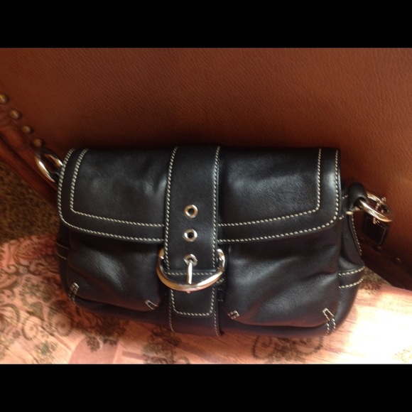 Coach Black Leather Shoulder Bag