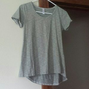 Lula Roe Classic tee