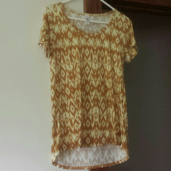 Lula Roe classic tee xxs