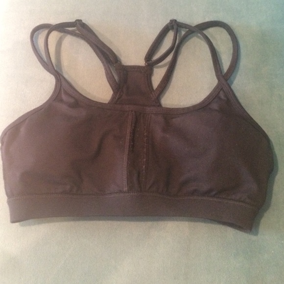 Sm/med F21 black sports bra