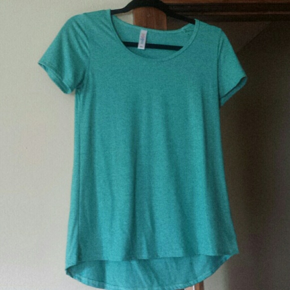 Lula Roe classic tee xxs