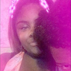 Meet your Posher, Camryn