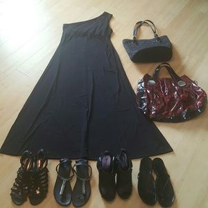 Black one-shoulder maxi