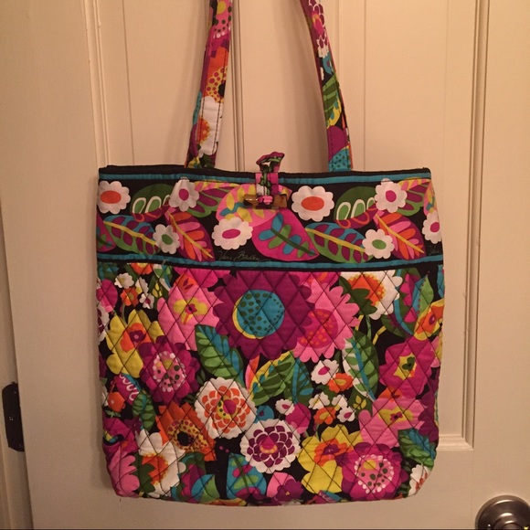 Vera Bradley Tote!