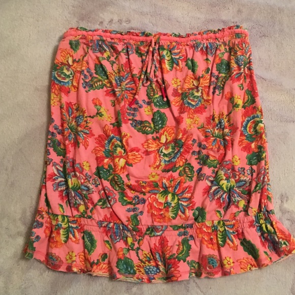 Floral strapless shirt