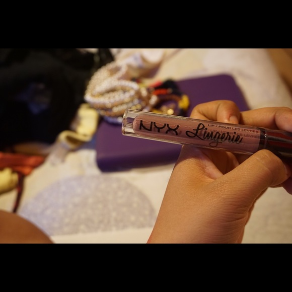Nyx lingerie lipstick