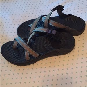 Chacos size 7
