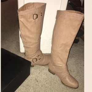 NEW camel color boots
