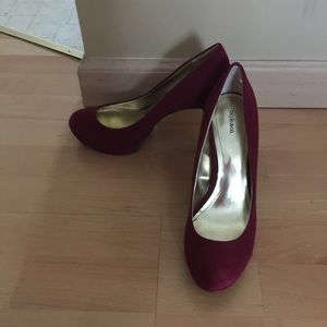 Style & Co Ruby Red Suede Pumps Sz 8 1/2