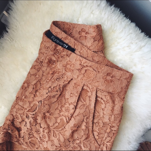 Lace shorts