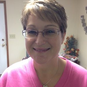 Meet your Posher, Kay