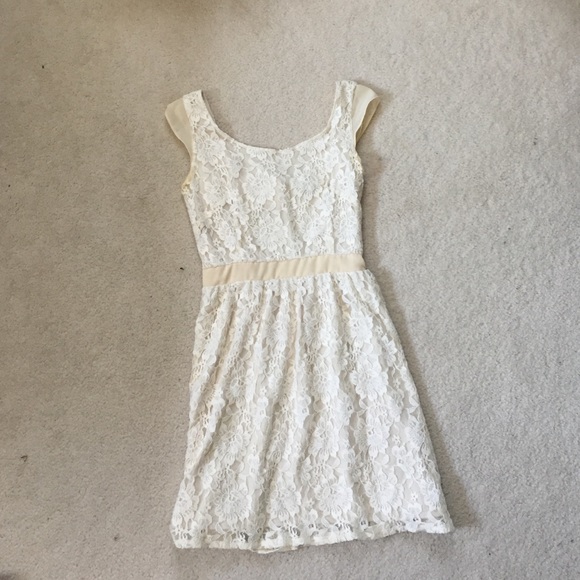 Lace dress