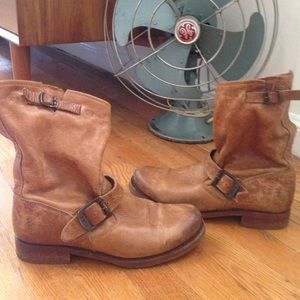 Beautiful Frye low boots!
