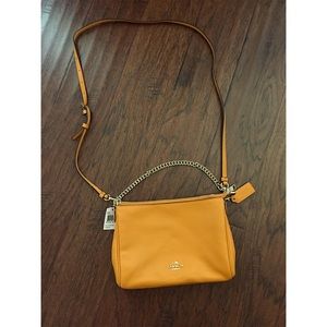 NWT coach Carrie pebble leather cross body