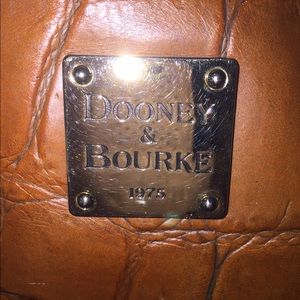 Dooney & Bourke leather bag