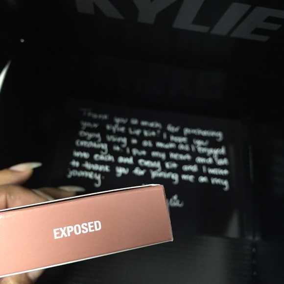 LAST ONE ‼️ Kylie Jenner Exposed Lipkit - Picture 2 of 2