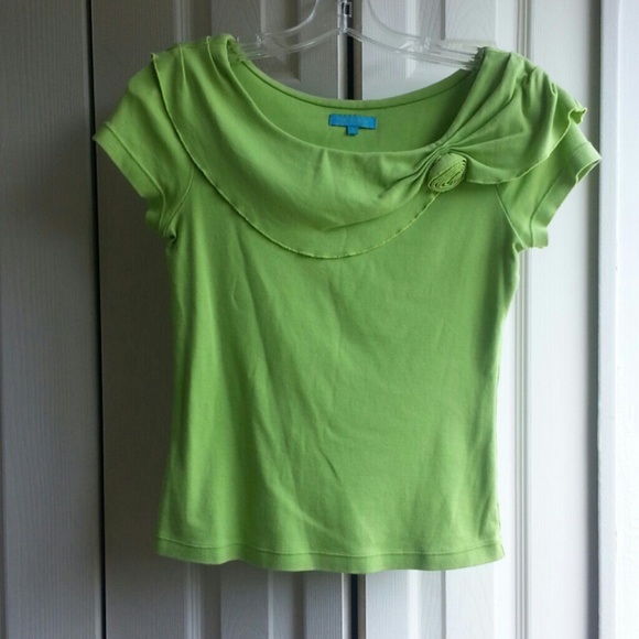 Cute short sleeve top
