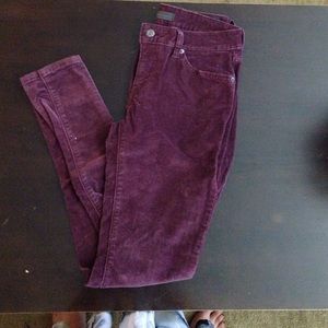 Magenta Corduroy Levi's Legging Jeans