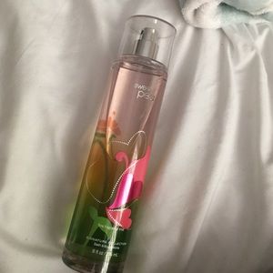 Bath and body works sweet pea body mist