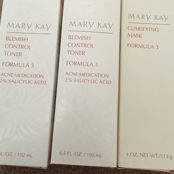 Mary Kay clarifying mask and blemish control toner