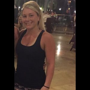 Meet your Posher, Alysss