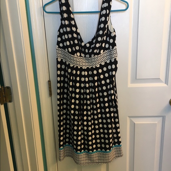 SALE!!  Size 6 dress. Black and teal.