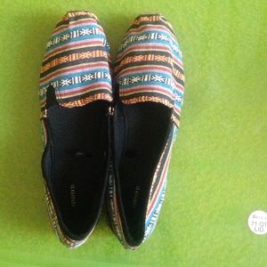 Forever 21 Tribal Flats