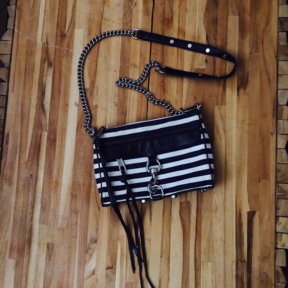 Rebecca Minkoff Handbags - Rebecca Minkoff crossbody purse