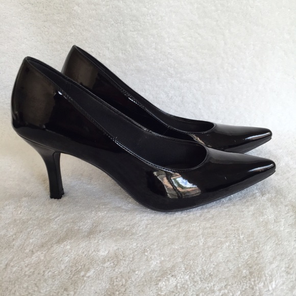 comfort plus black heels