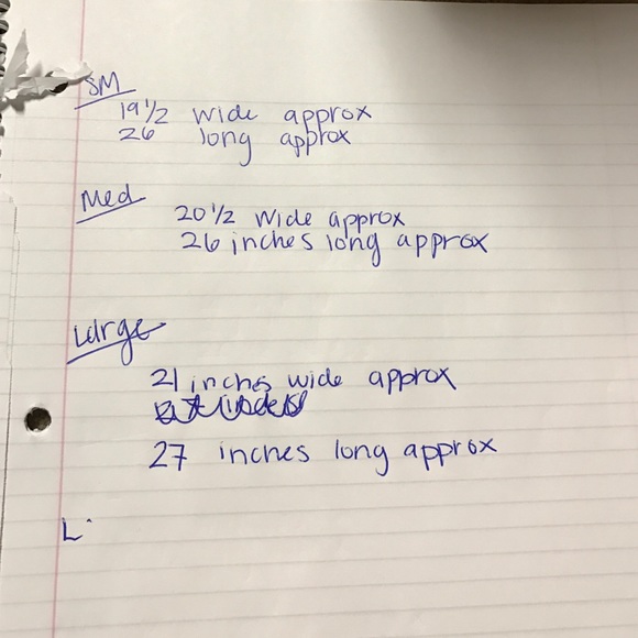 💕•Shut up & kiss me tee•💕 - Picture 2 of 4